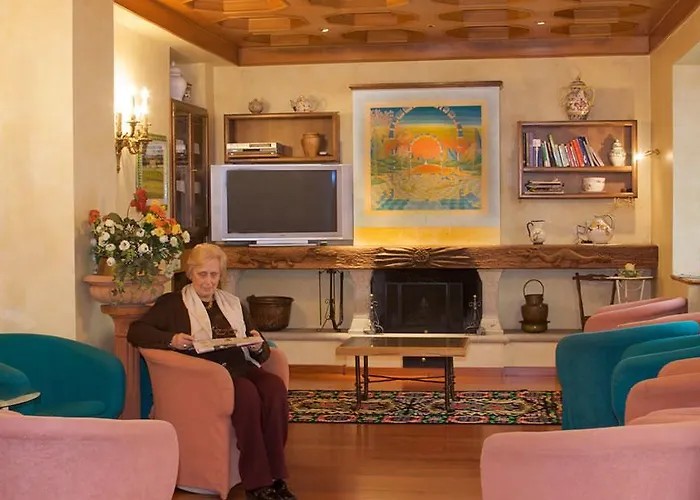 Hotel Adriana