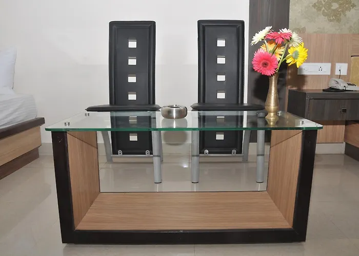 Hotel Sri Vaari Residency