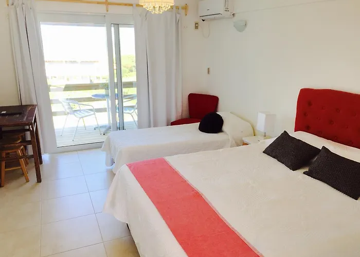 Unique Hotel & Suites