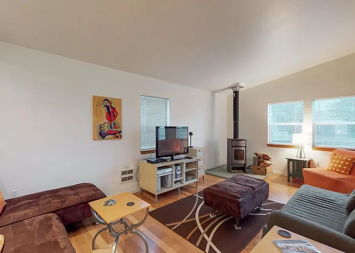 Mermaid Beach House