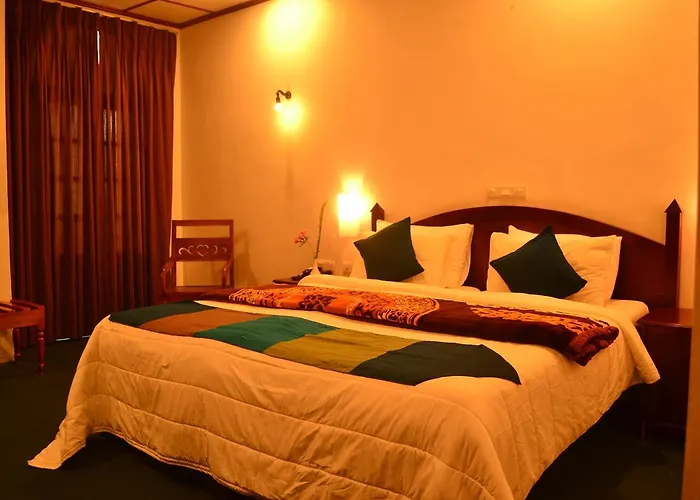 Hotel Silver Falls - Your Cozy & Budget-Friendly Escape In Nuwara Eliya!