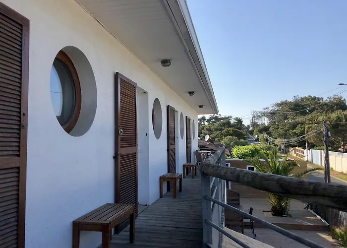 Le Pavillon Bleu