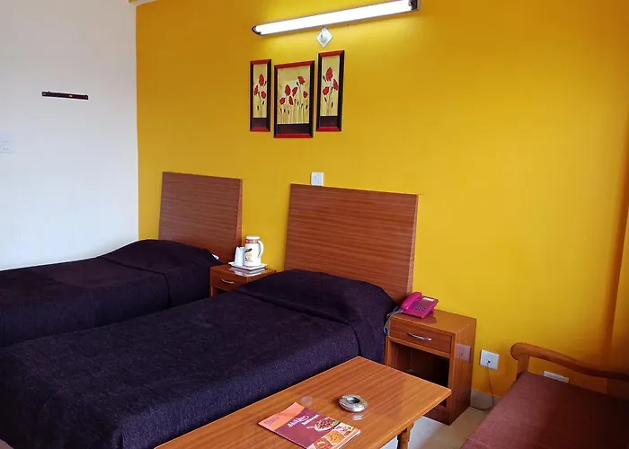 Hotel Shikhar & Restaurant