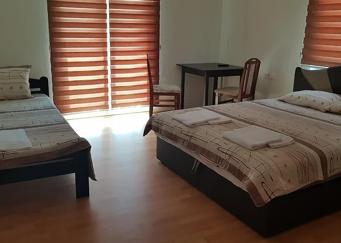 Sunrise Hotel & Camping