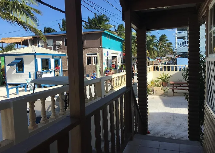 Blue Wave Guest House