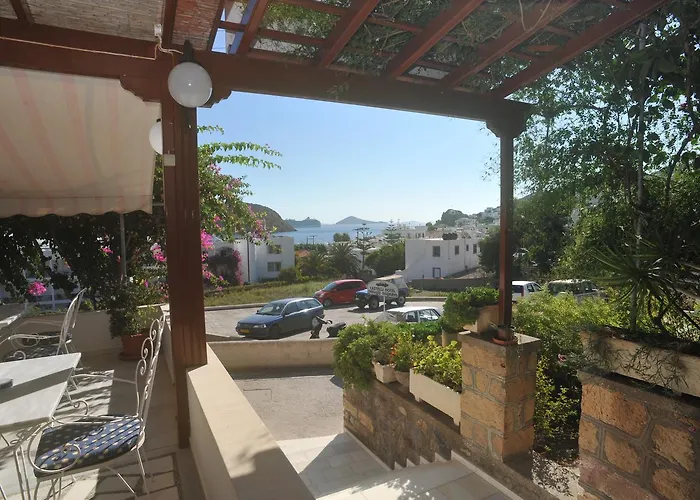 Casteli Hotel