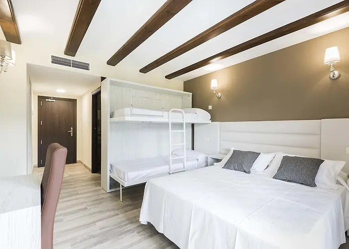 Hotel Atiana