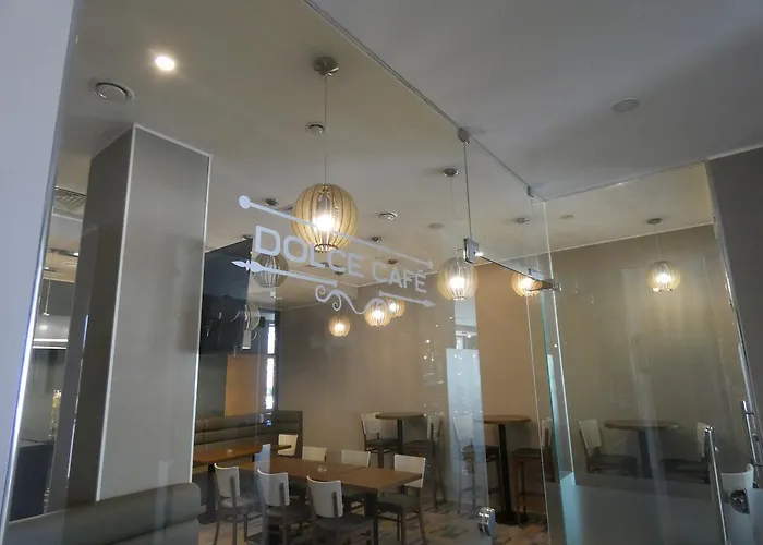 Le Zenith Hotel Oran
