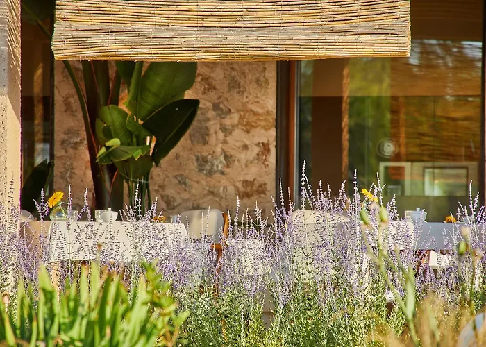 Pleta De Mar, Grand Luxury Hotel By Nature - Adults Only