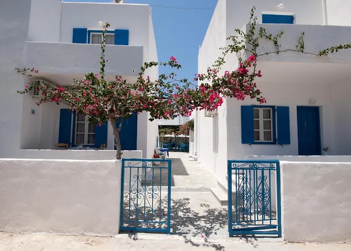 Ayeri Hotel