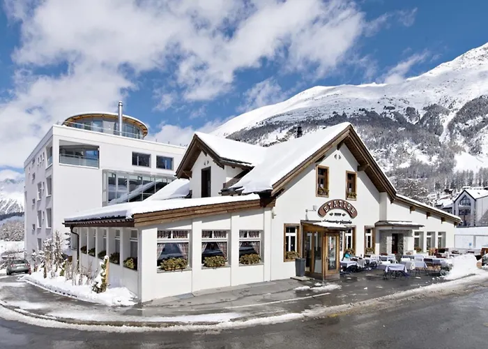 Hotel Station