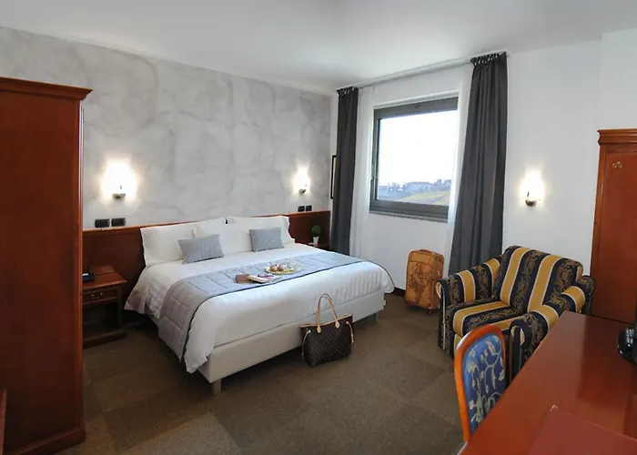 Hotel Medea (Adults Only)