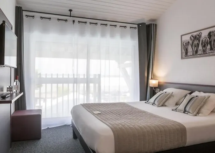 Logis Hotel Restaurant La Citadelle