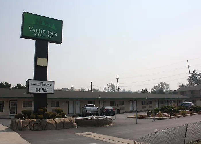 Value Inn & Suites