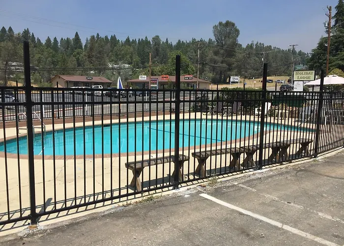 Holiday Lodge
