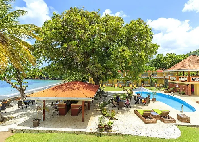 Sunset Shores Beach Hotel
