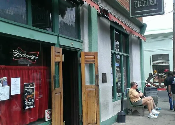 Connor Hotel