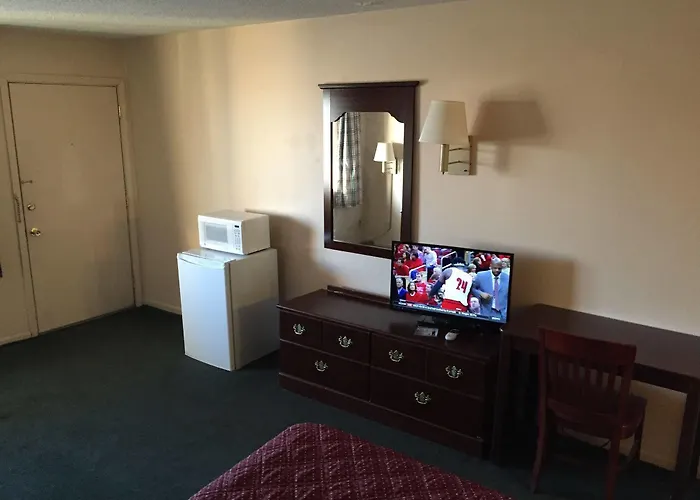 Slumber Inn Harrisonville