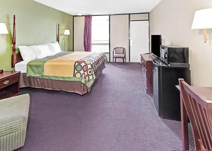 Super Inn & Suites Carrollton,West Georgia