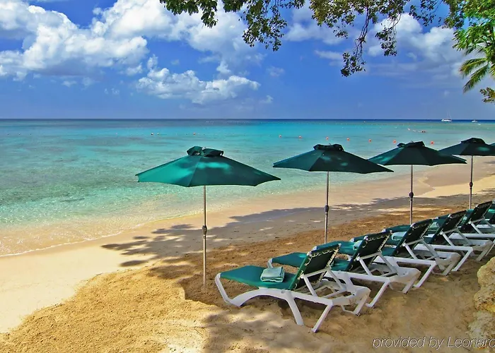 Settlers Beach Hotel