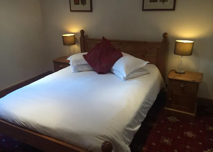 Hunters Lodge Inn