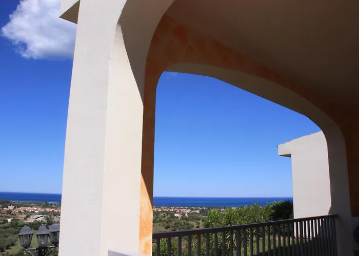 Hotel Pedra Ruja