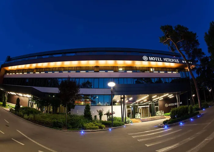 Metropolis Hotel