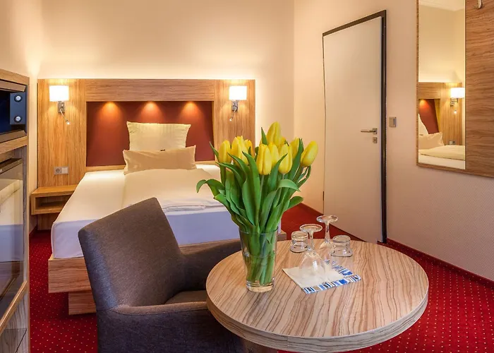 City Hotel