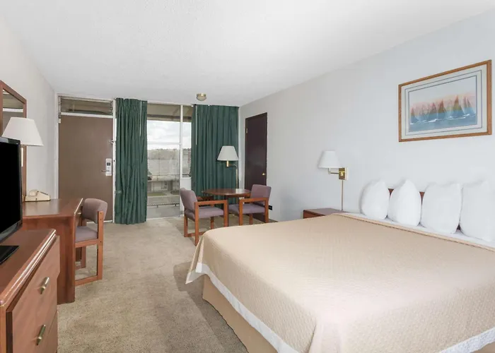 Baymont By Wyndham Rock Springs