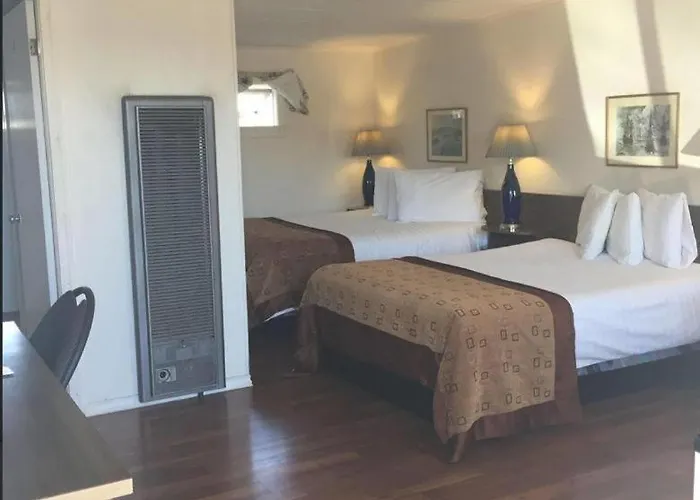 Robbie'S Motel