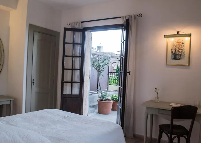 Auberge De Tourrettes
