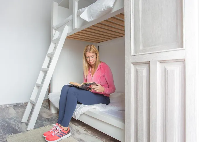 La Cocotera Boutique Hostel & Coworking