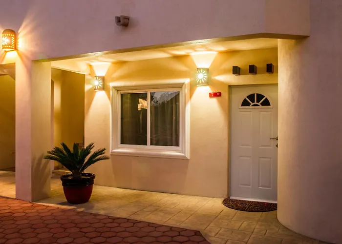 Bugambilias Suites