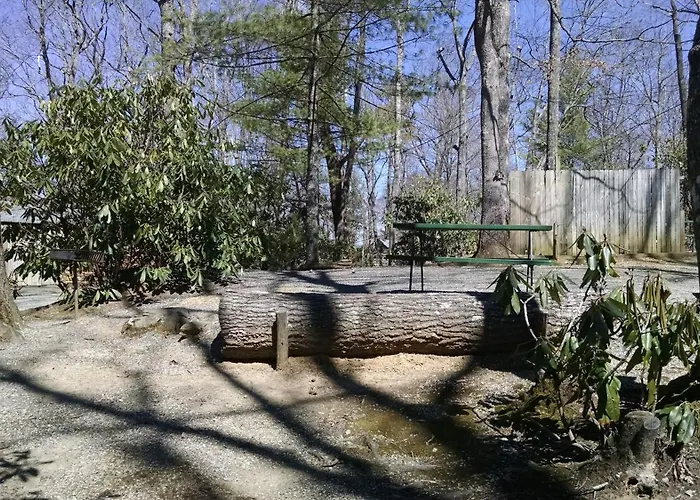 Linville Falls Campground, Rv Park, And Cabins
