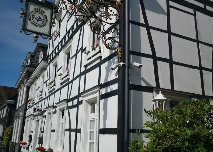 Hotel Zur Post Dabringhausen - Quiet Business Hotel Near Cologne And Dusseldorf Trade Fairs