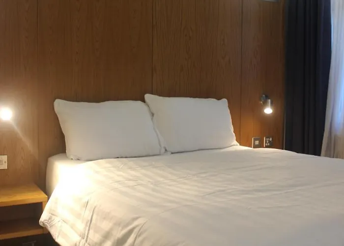 Corona Hotel Rotherham Sheffield Meadowhall