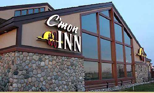 C'Mon Inn & Suites Fargo