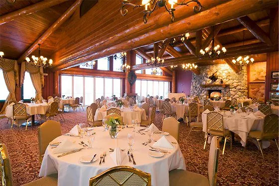 Shore Lodge
