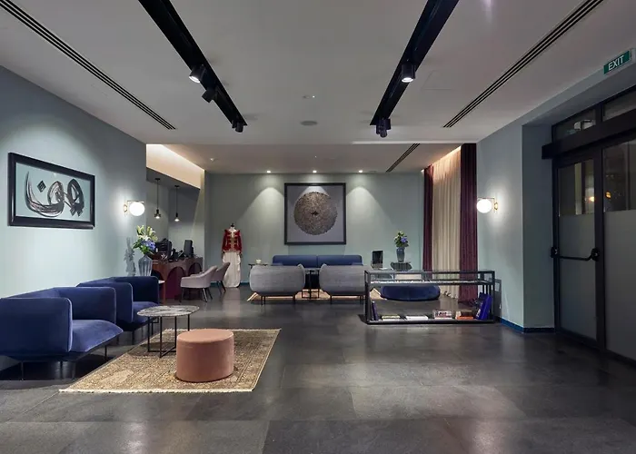 M Suite Hotel