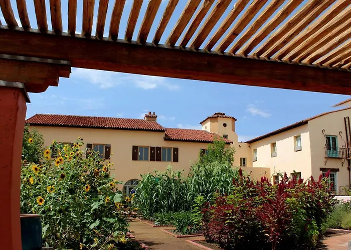La Posada Hotel And Gardens