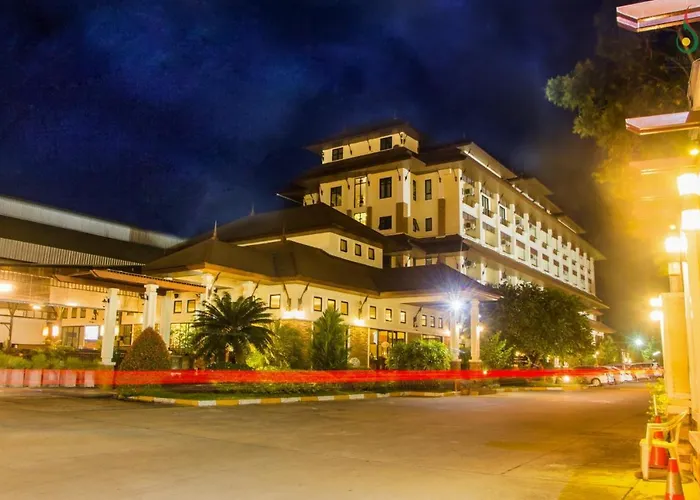 Royal Nakhara Hotel And Convention Centre