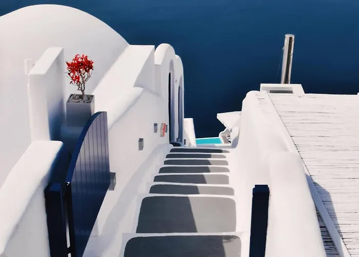 Katikies Chromata Santorini - The Leading Hotels Of The World