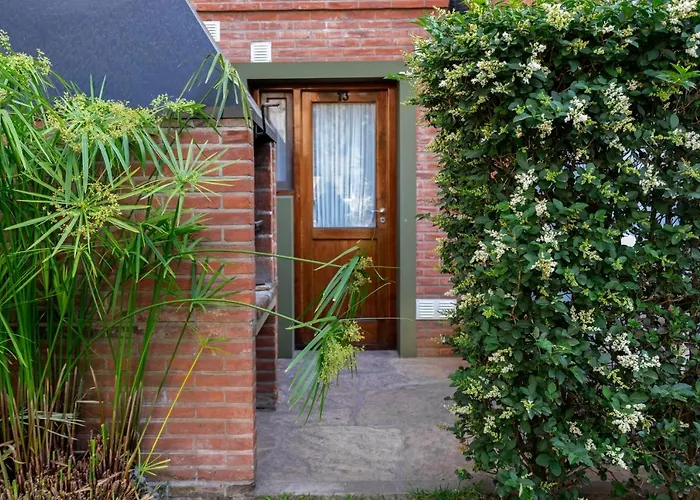 Valeria House Rental Suites