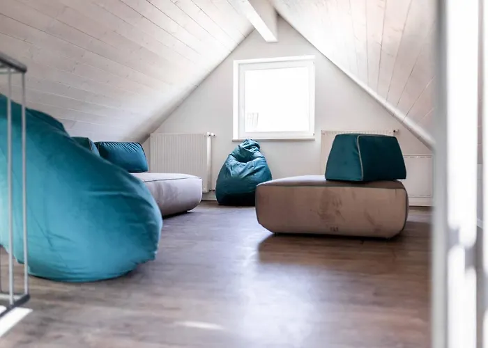 Stay COOPER l Guesthouse zum Löwen