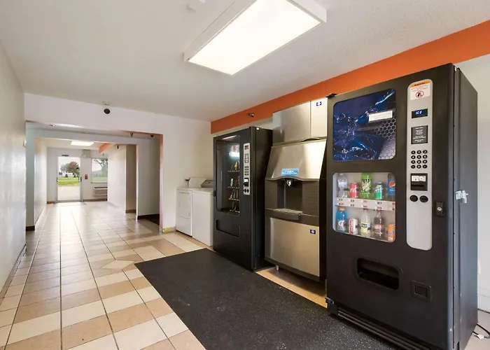 Motel 6-Davenport, Ia