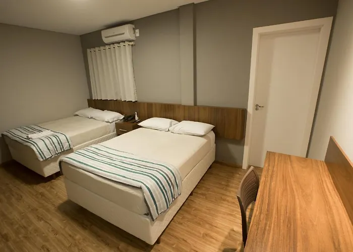 Ipe Hotel Express