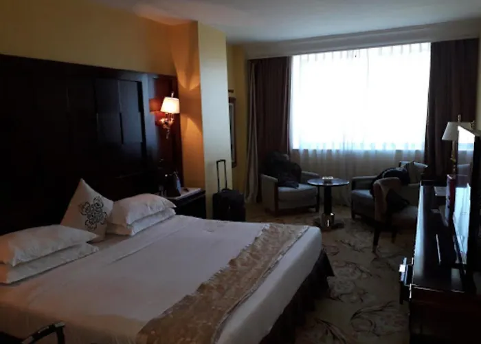 Oasis Hotel