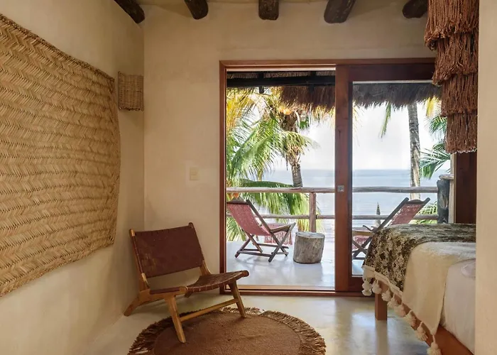 Casa Cat Ba Beachfront Boutique Hotel