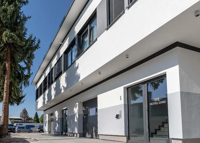 Hotel Lumi