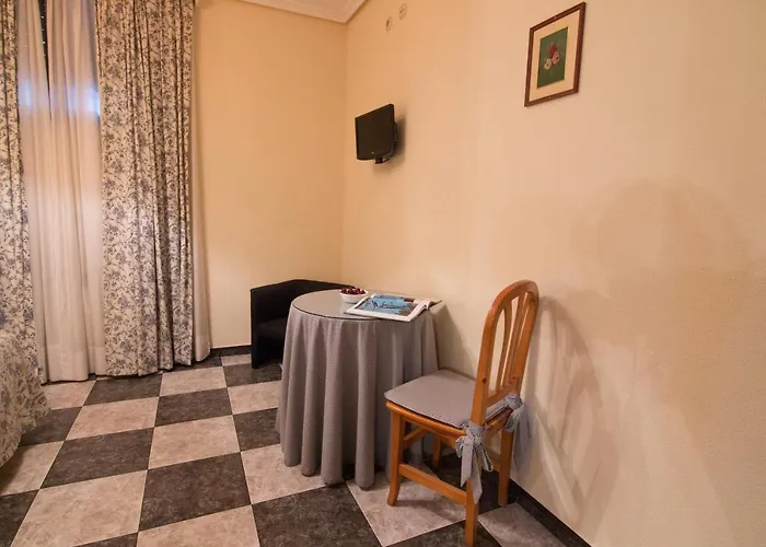 Hostal Santa Ana